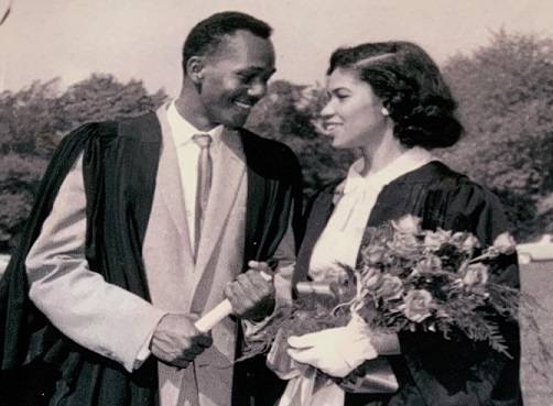 Archival photo of Victor and Dorel Callender at their convocation in 1959.. 